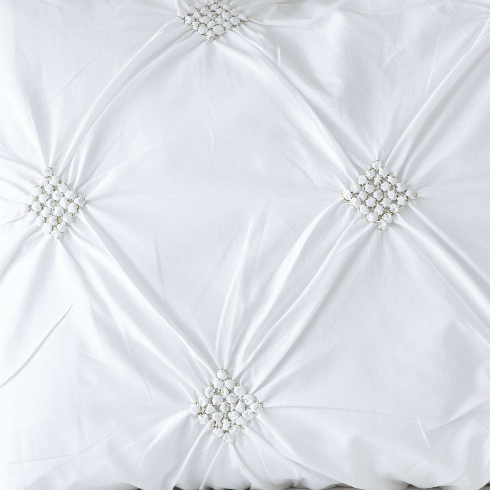 Diamond Rhapsody — organic cotton percale handcrafted rouched diamonds, 200TC, detailed view
