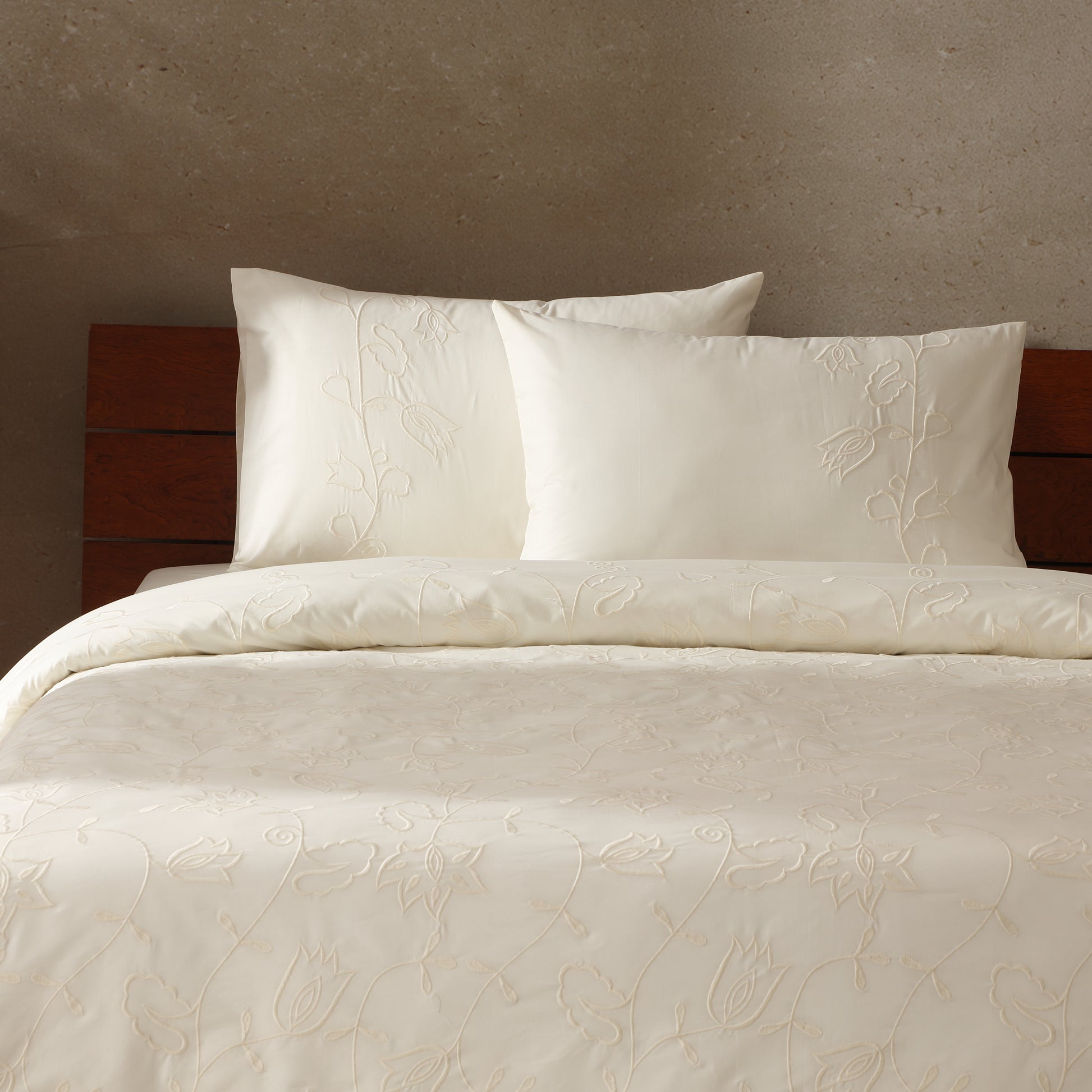 Abundance — organic cotton percale floral ivory on ivory embroidered duvet cover set, 200 TC, detailed view