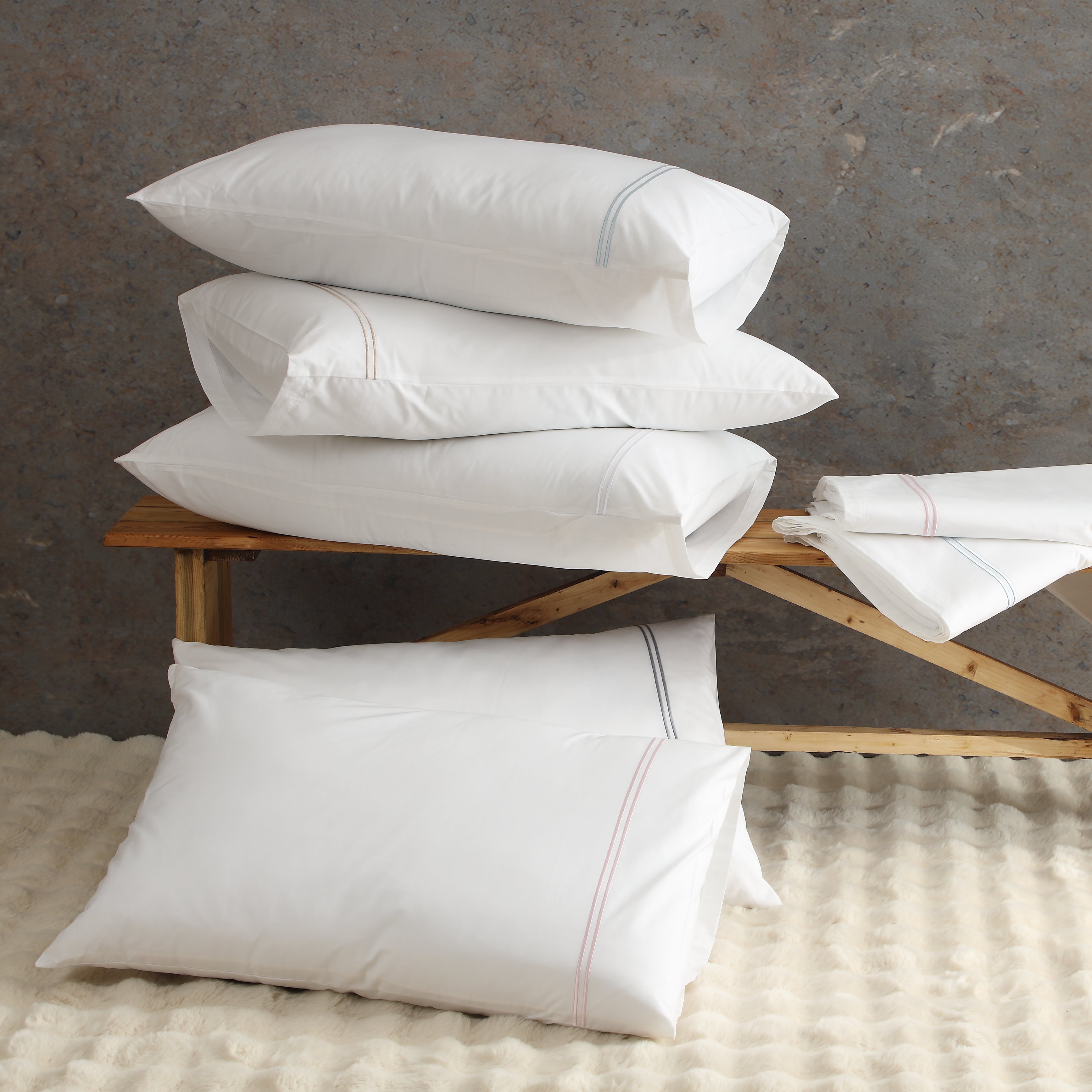 200TC WHITE ORGANIC COTTON EMBROIDERED SHEET SET - SKY ON WHITE