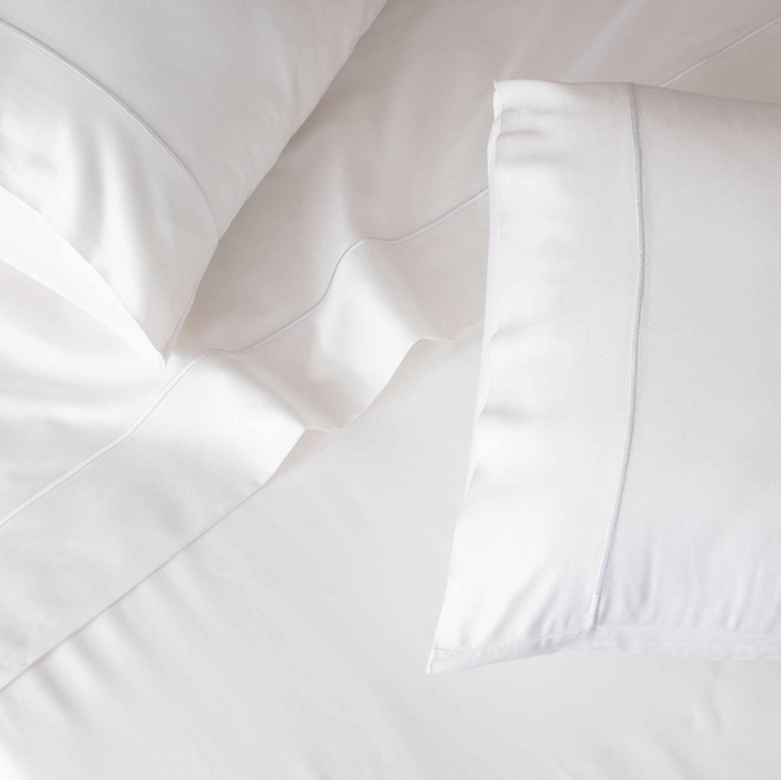 300TC BAMBOO COTTON EMBROIDERED SHEET SET - WHITE