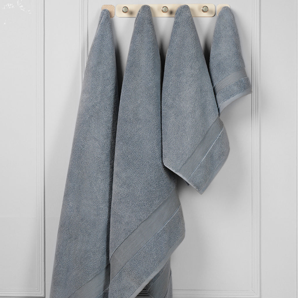 ORGANIC TOWELS 650 GSM "THE ESSENTIALS" SET - DENIM