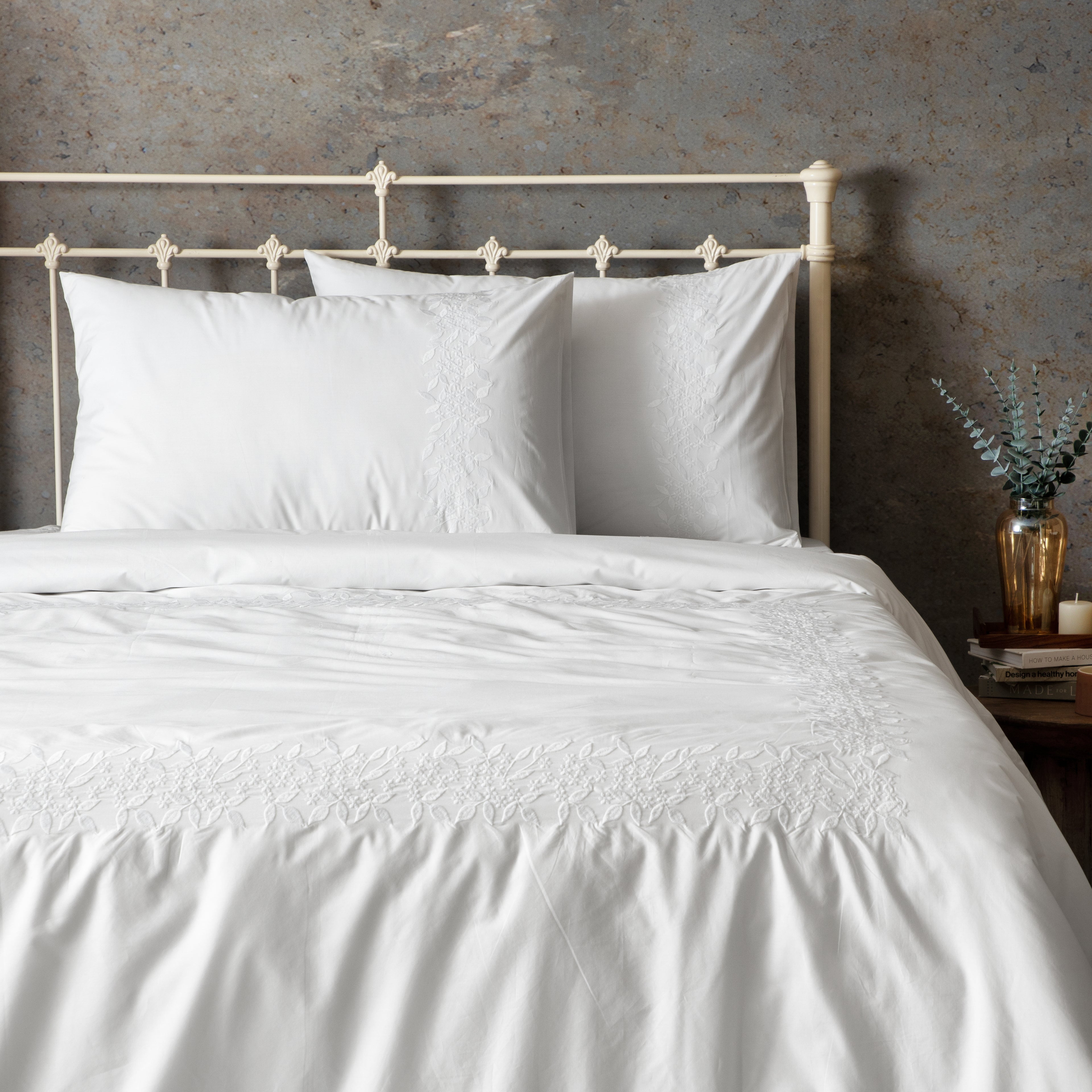 POSIE LANE 200 TC PERCALE 100% ORGANIC COTTON EMBROIDERED DUVET COVER SET