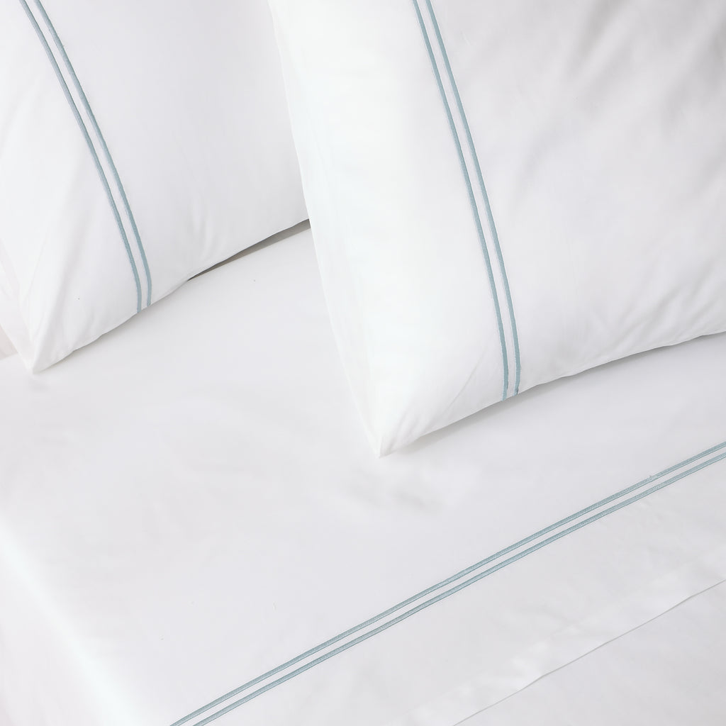 200TC WHITE ORGANIC COTTON EMBROIDERED SHEET SET - SKY ON WHITE