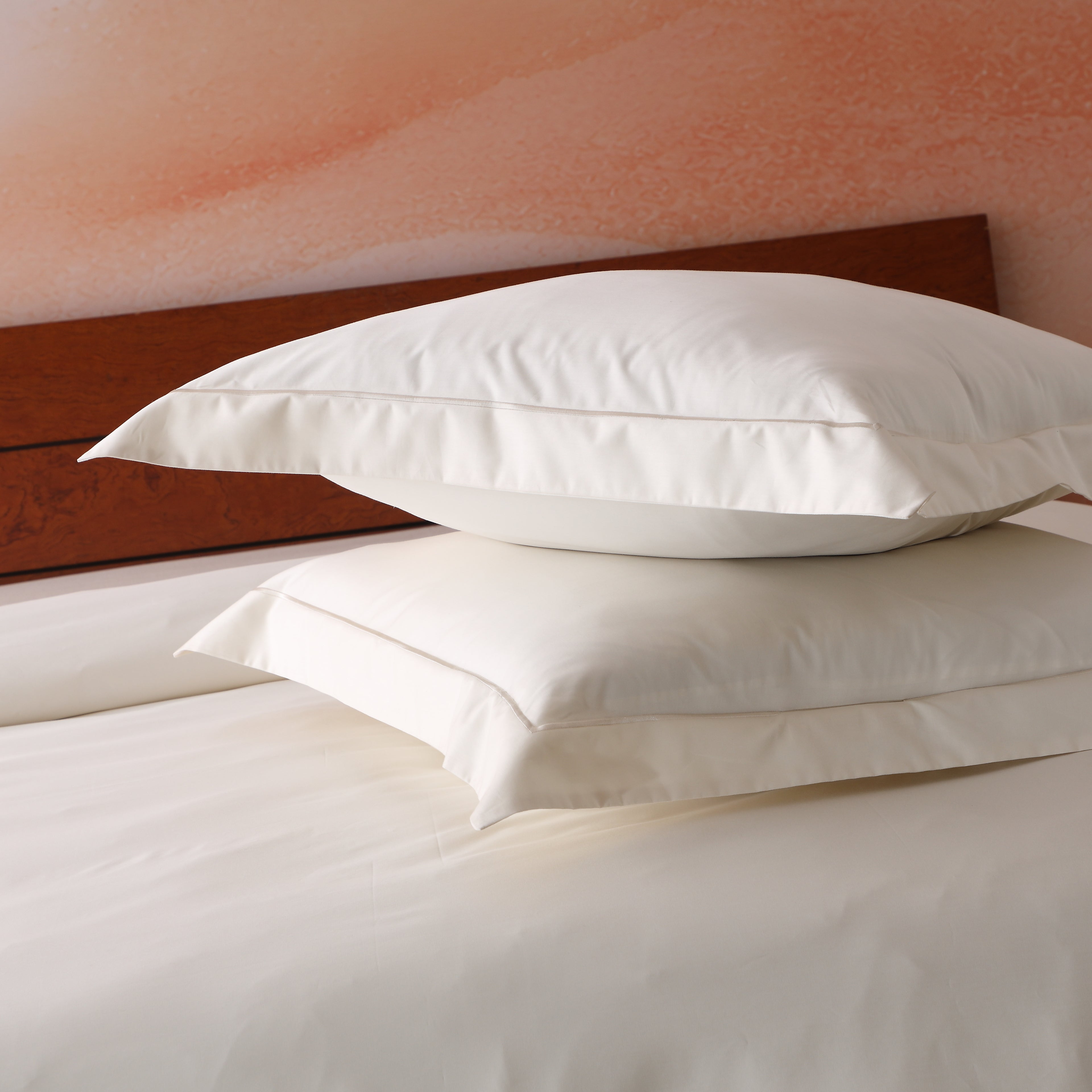 ORGANIC COTTON 600TC EURO EMBROIDERED IVORY PILLOWCASE SET