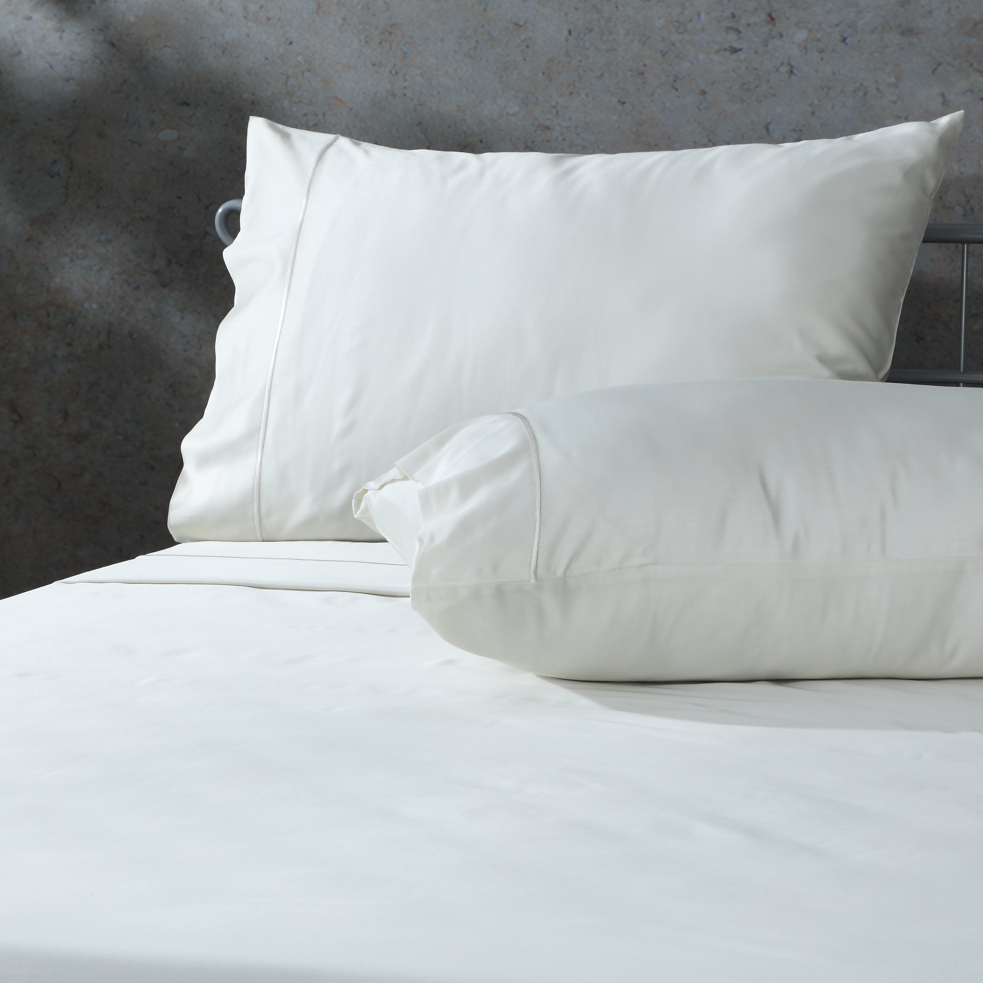 BAMBOO COTTON 300TC EMBROIDERED SHEET SET - IVORY